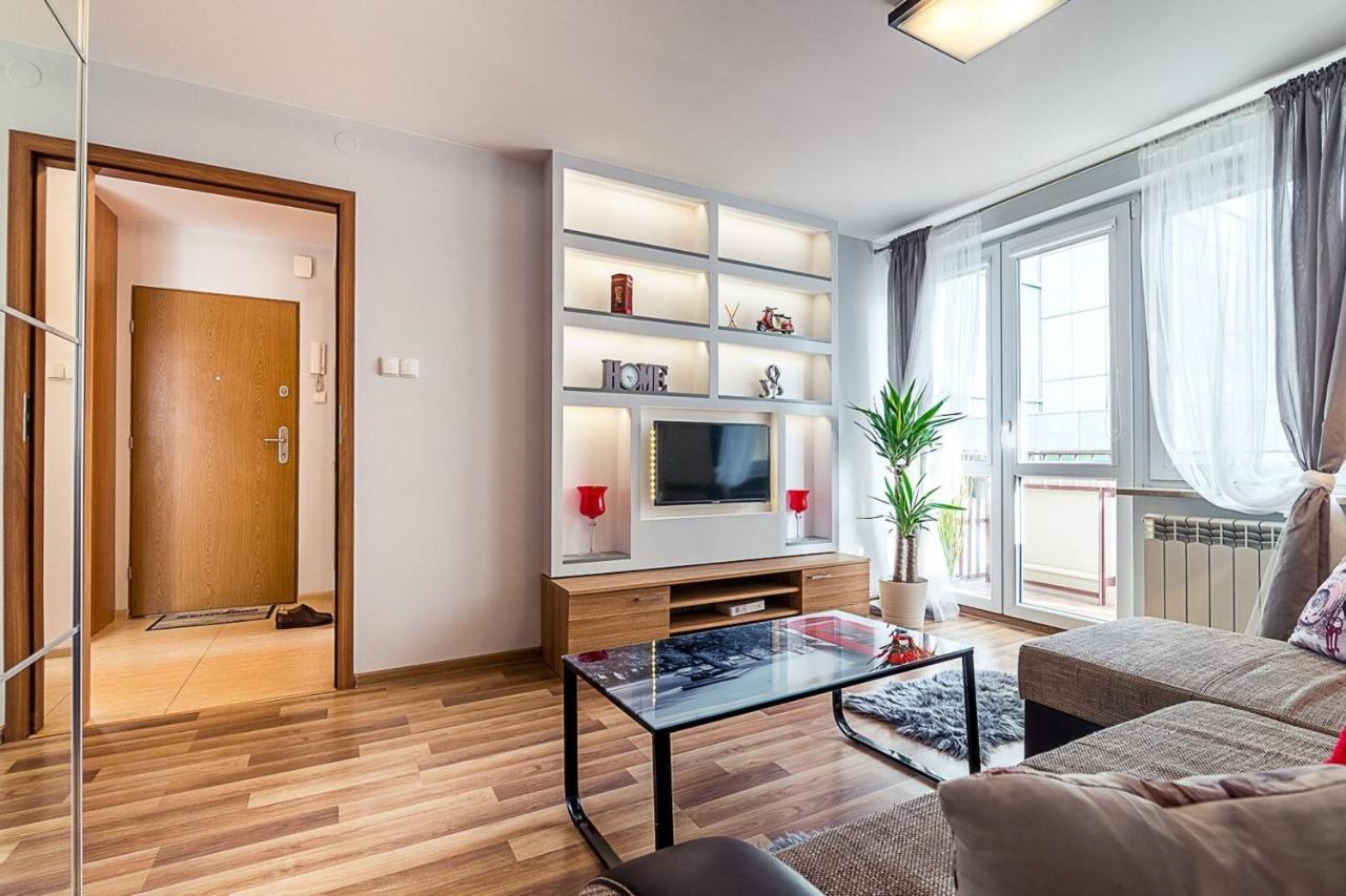 Panska 3 - Apartment With Balcony By Noclegi Renters وارسو المظهر الخارجي الصورة